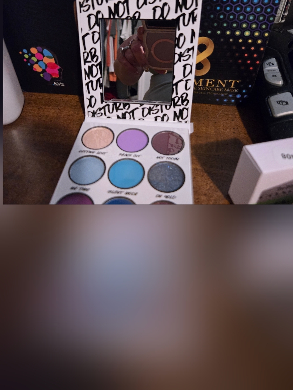 Vibrant Nine-Pan Eyeshadow Palette - Lavender & Blue Shades